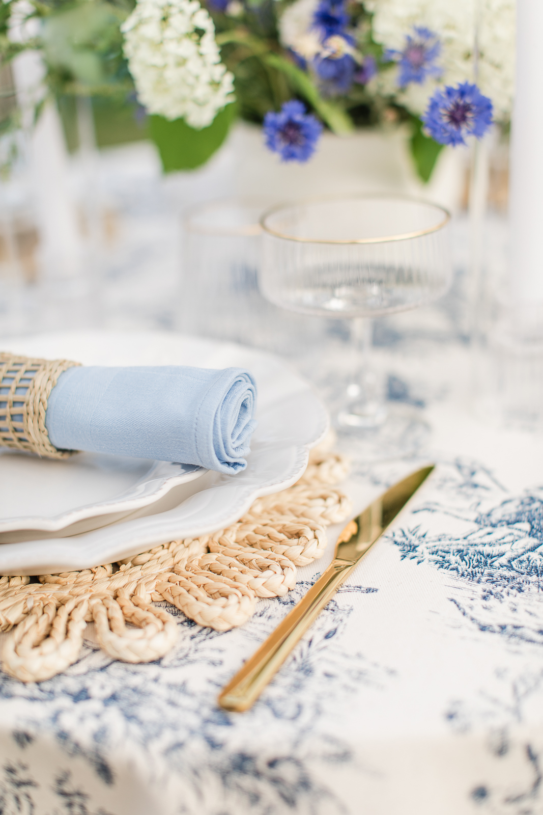 Stoffservietten mit Motiv la table romantique premium Tischwäsche verleih