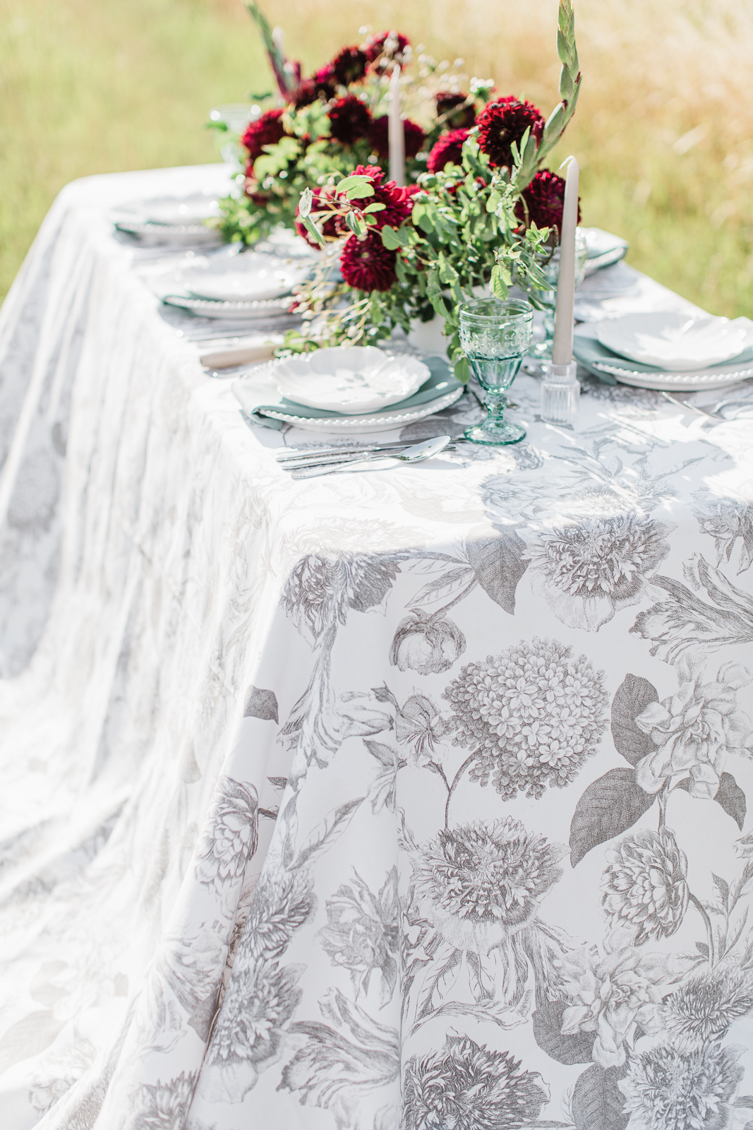 bodenlange tischdecke mieten