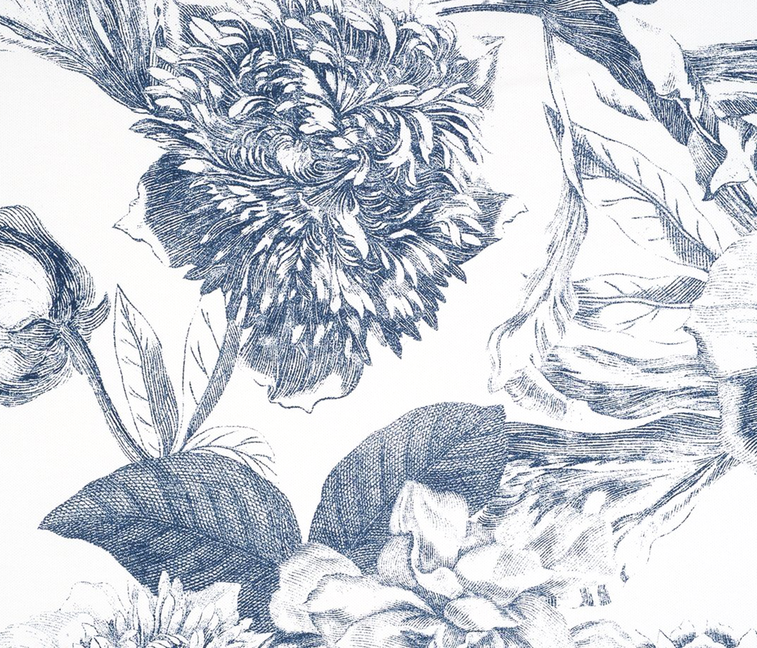 couture linen rental in europe