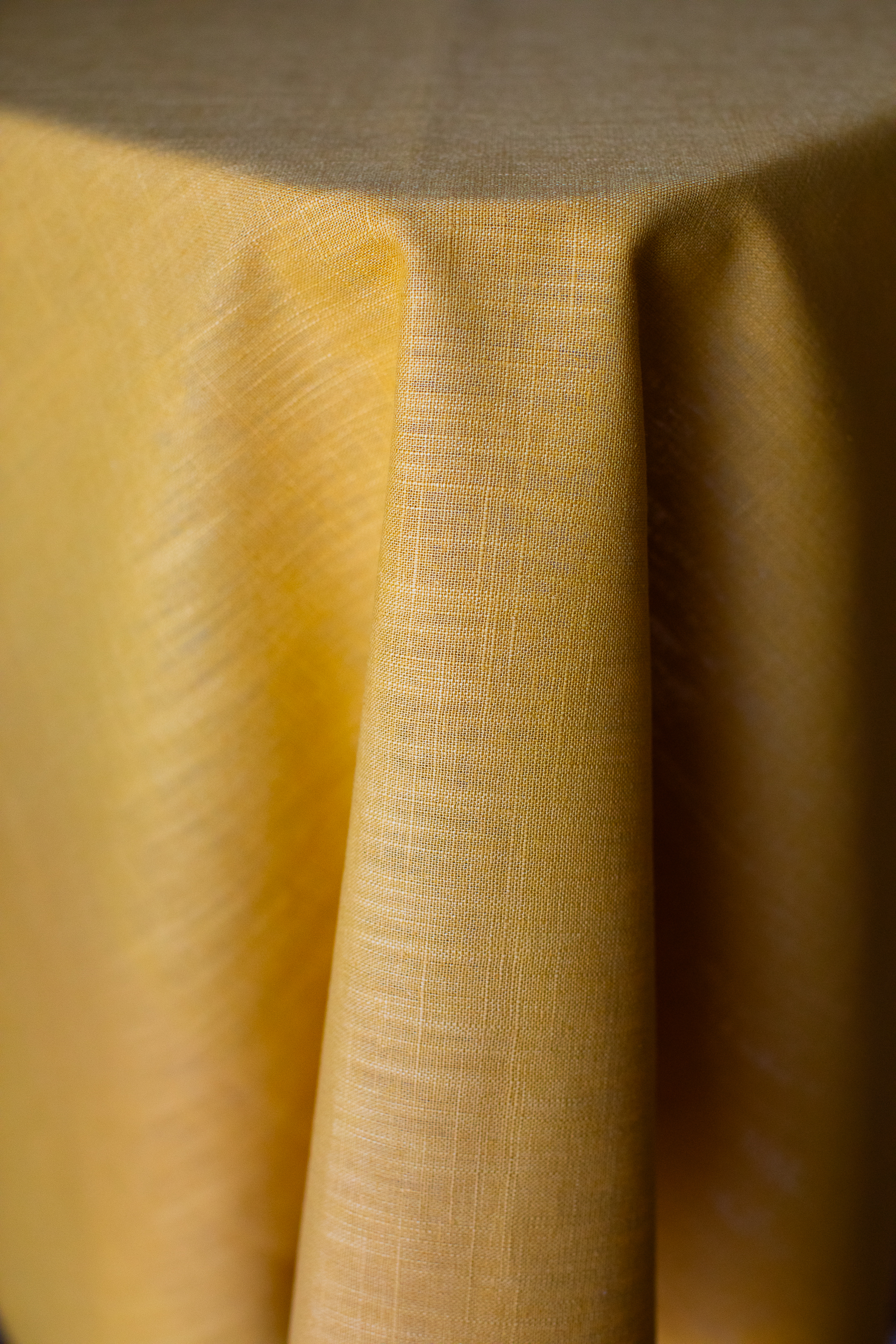 Bodenlange Tischdecken mit Motiv mieten 