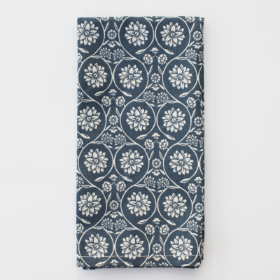 blaue stoffserviette mieten vintage muster